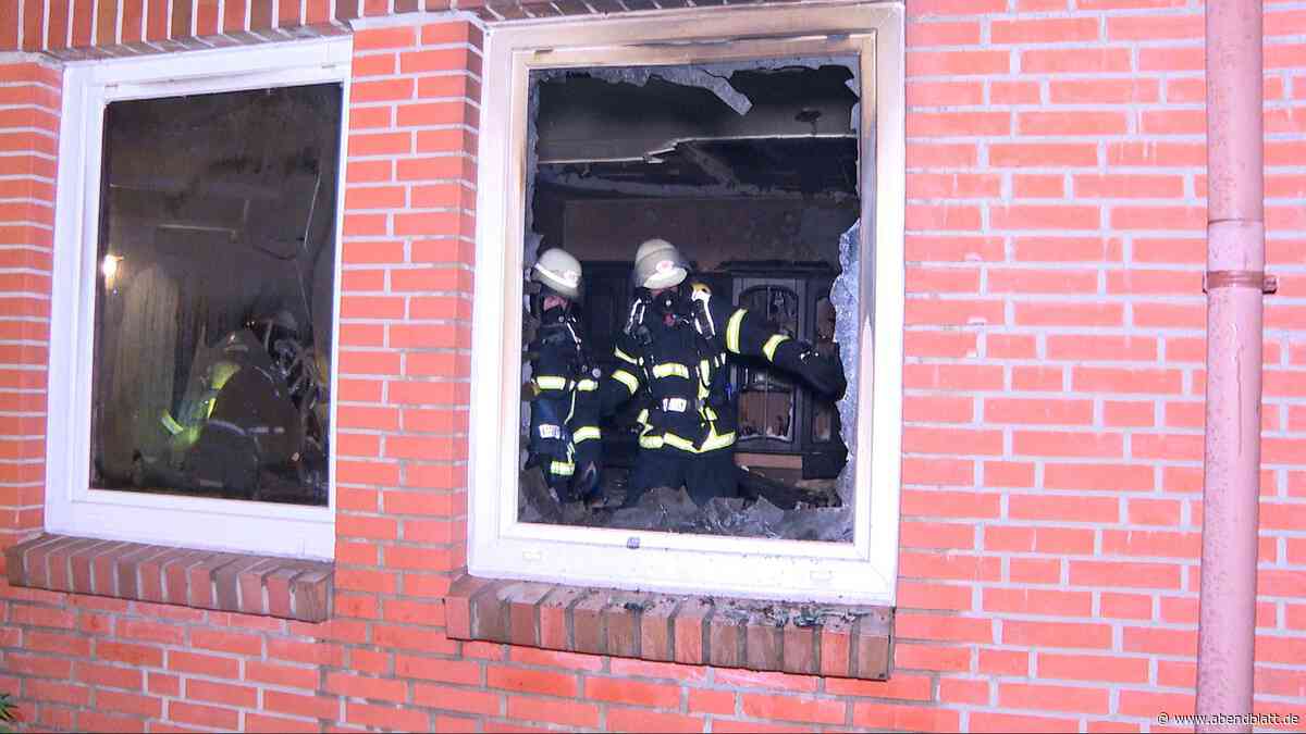 Feuer in Mehrfamilienhaus in Finkenwerder – Sofas in Flammen, Bewohner evakuiert