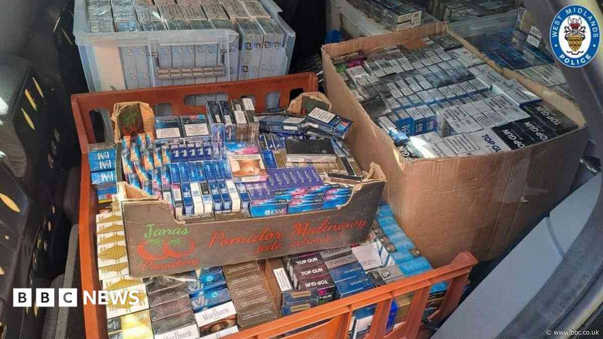Drugs and tobacco seized on 'lawless' high street