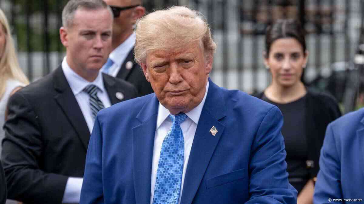 Demokrat teilt gegen Trump aus – wegen geplanten 5000-Dollar-Schecks