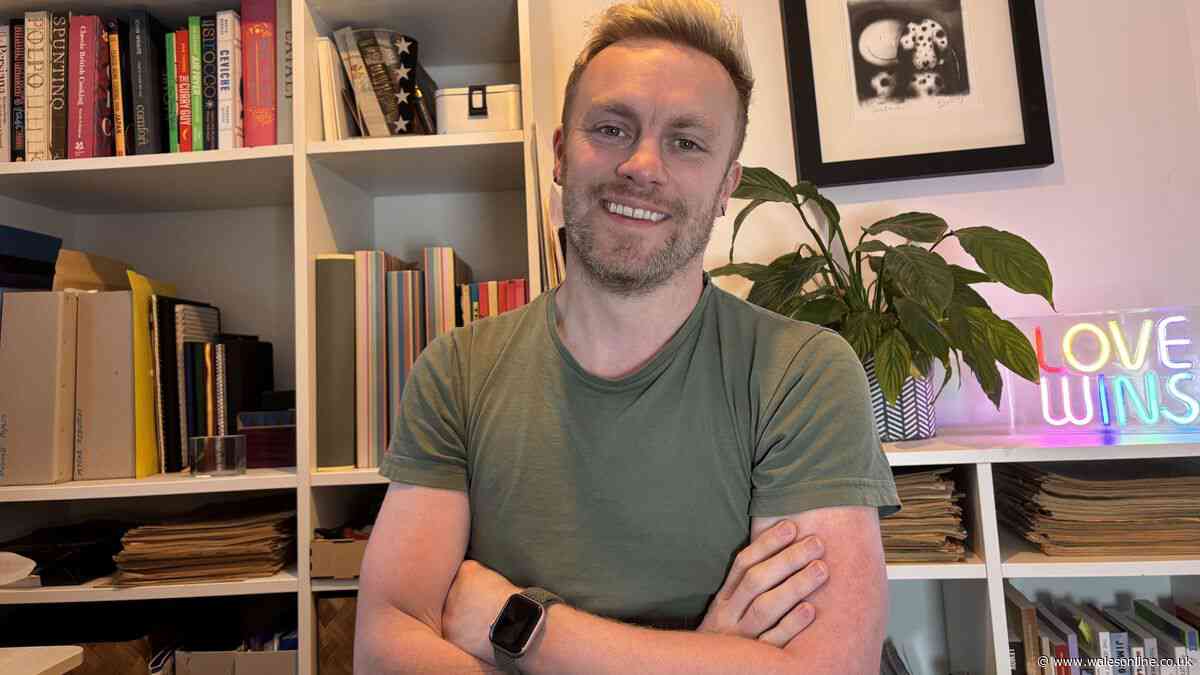 Ex-teacher exposes 'ridiculous' parent emails that helped convince him to quit