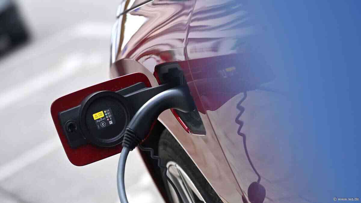 Neue Regeln für Solarspeicher – EEG-Förderung bleibt, auch E-Autos können künftig Strom zurückspeisen