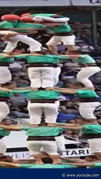 World's largest human tower competition in Spain