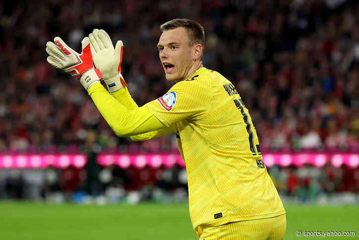 Werder's injury worries mount, keeper cuts short international duty