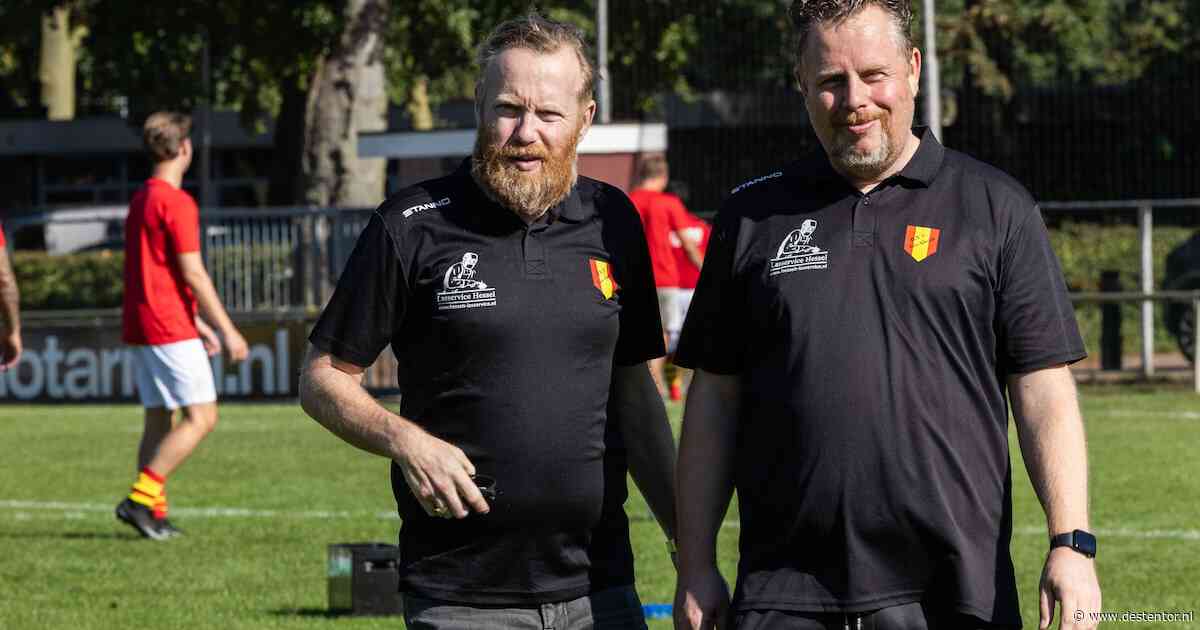De een was beter binnen de lijnen, de ander erbuiten: bij de gebroeders Veldman zijn de rollen nu precies omgedraaid