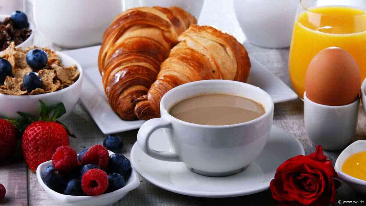 Croissant mit Haken: Was Lidl-Kunden über das „NeckCroissant“ wissen sollten