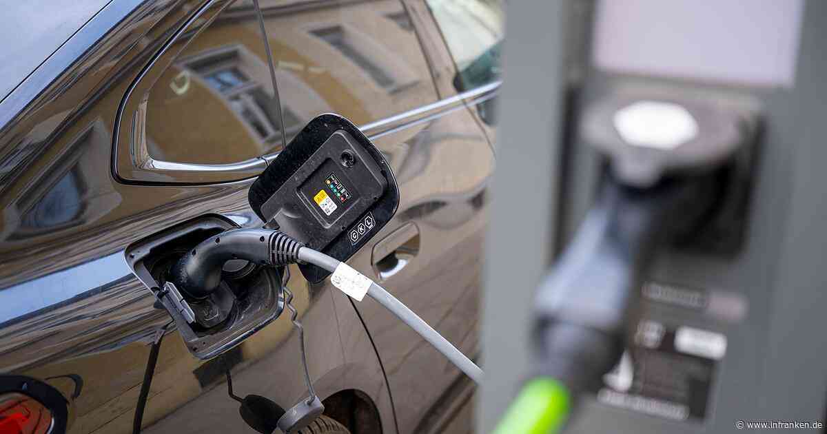 Boom bei Elektroautos in Deutschland hält an