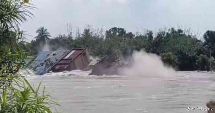 Man dies after relief package dropped from helicopter hits his head