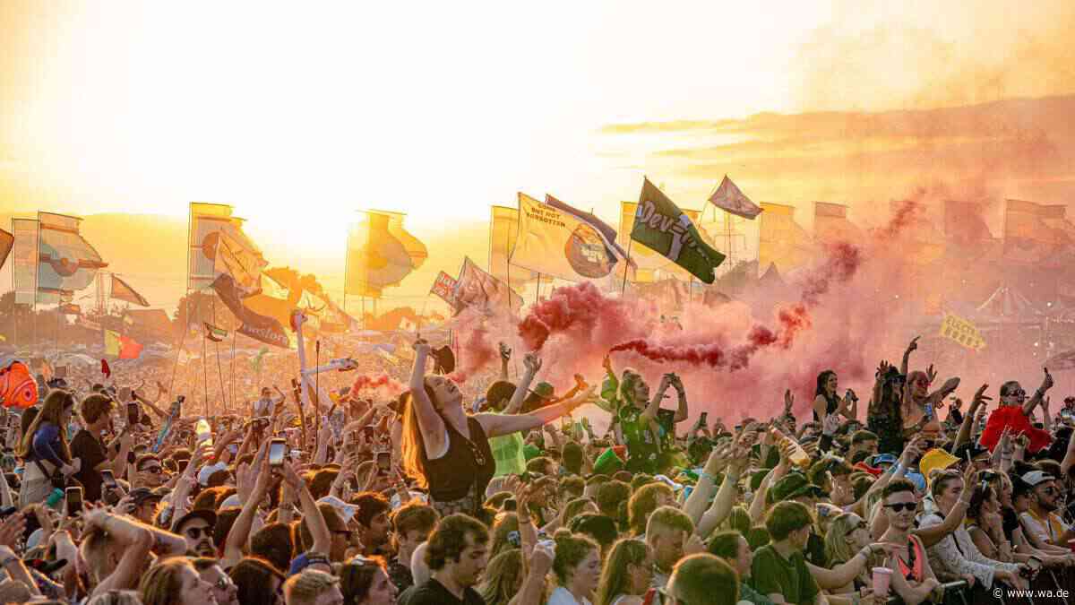 Glastonbury 2027: Tickets in 42 Minuten weg – Fans sind empört über den Rekordpreis