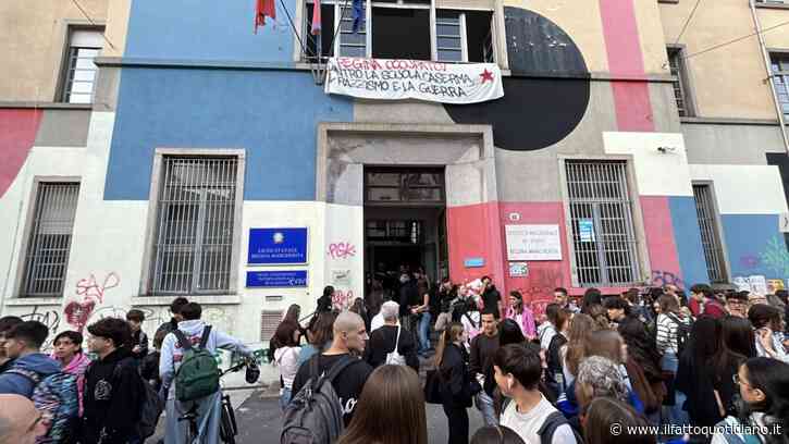 “Facciamo come in Francia”. Da Torino parte la “mobilitazione degli studenti contro la guerra”: due scuole occupate