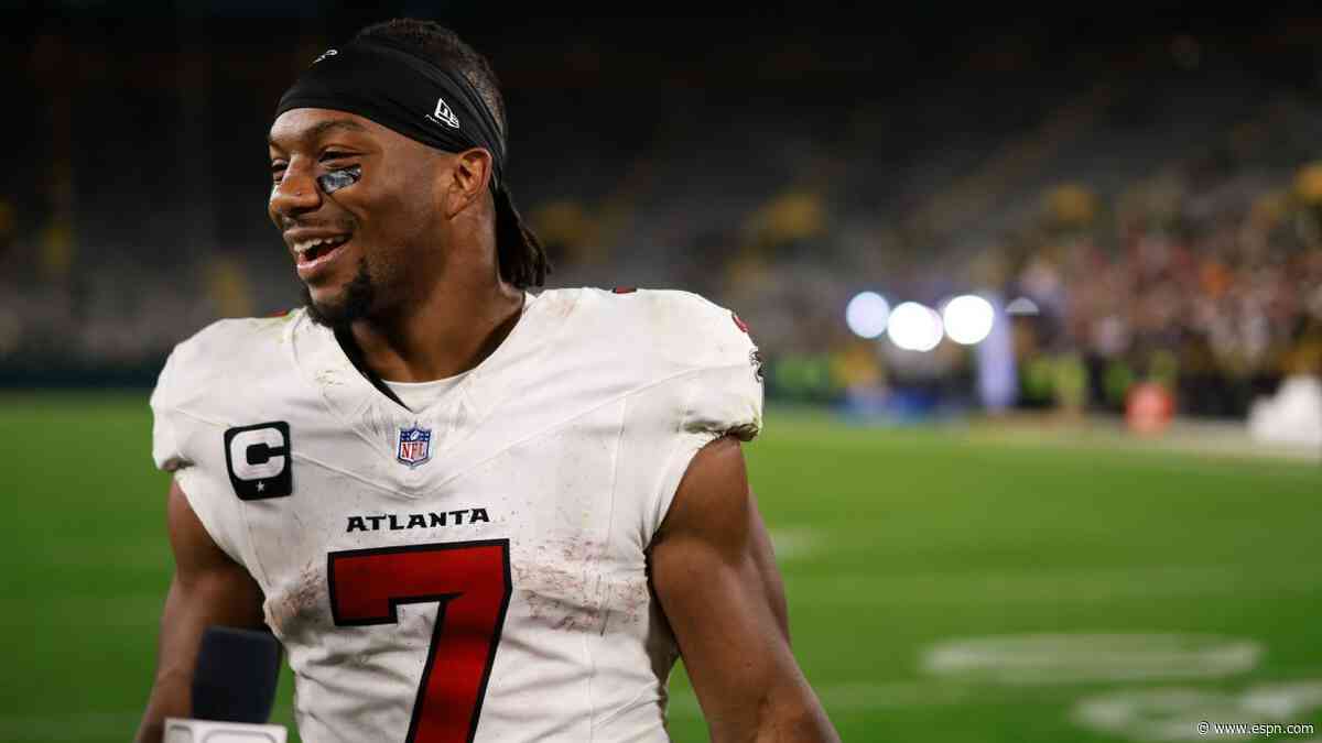 Is the Falcons' Bijan Robinson the NFL's best running back? He is when he's in primetime