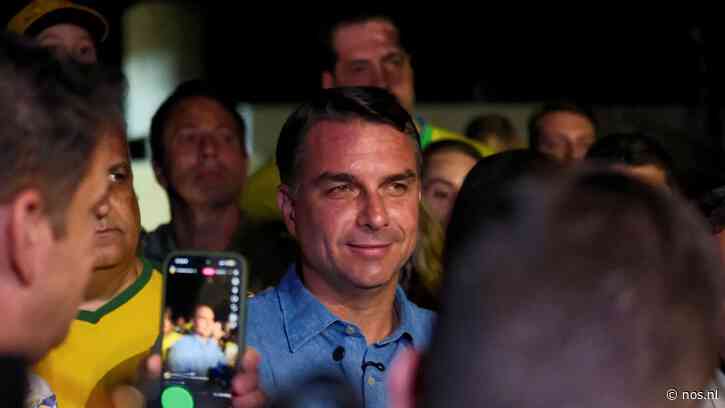Bolsonaro junior verrassend aan kop na eerste verkiezingsronde in Brazilië