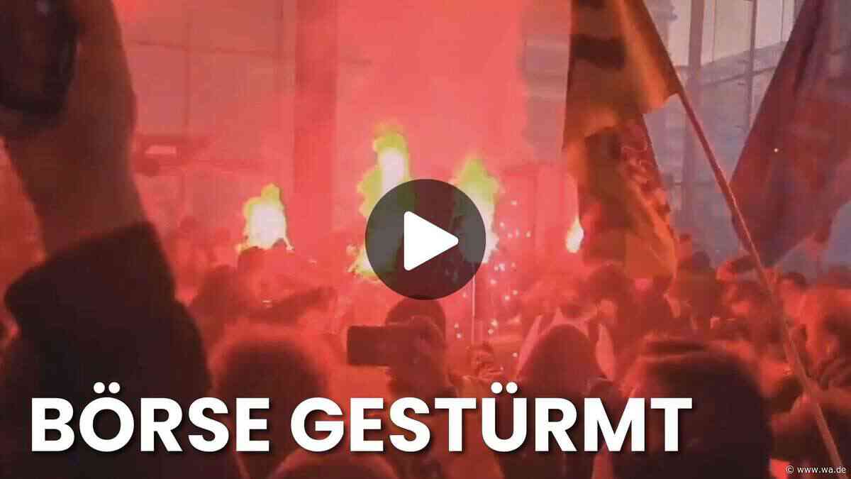 Schüler-Proteste in Frankreich eskalieren: Sturm auf Pariser Börse, Macron unter Druck