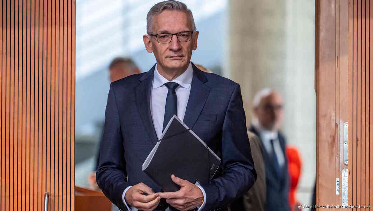 BND-Chef Jäger warnt vor Russlands "Schattenkrieg" gegen Deutschland
