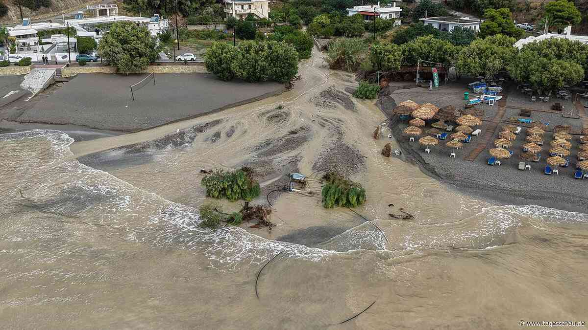 Nach tagelangen Regenfällen: Auf Kreta beginnen die Aufräumarbeiten