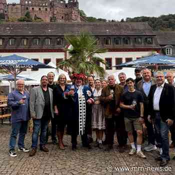 Heidelberger Weindorf eröffnet: 18 Tage Genuss in der Altstadt