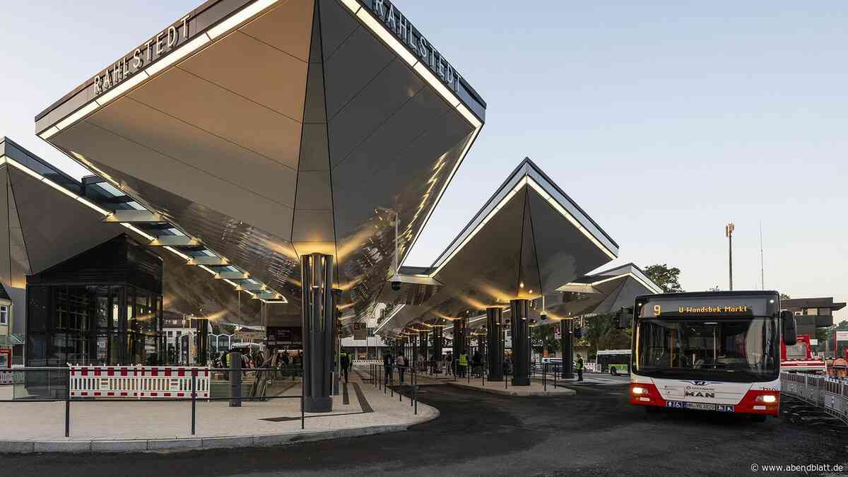 Scotty, beam mich hoch: Futuristischer Busbahnhof in Rahlstedt ist nun eröffnet