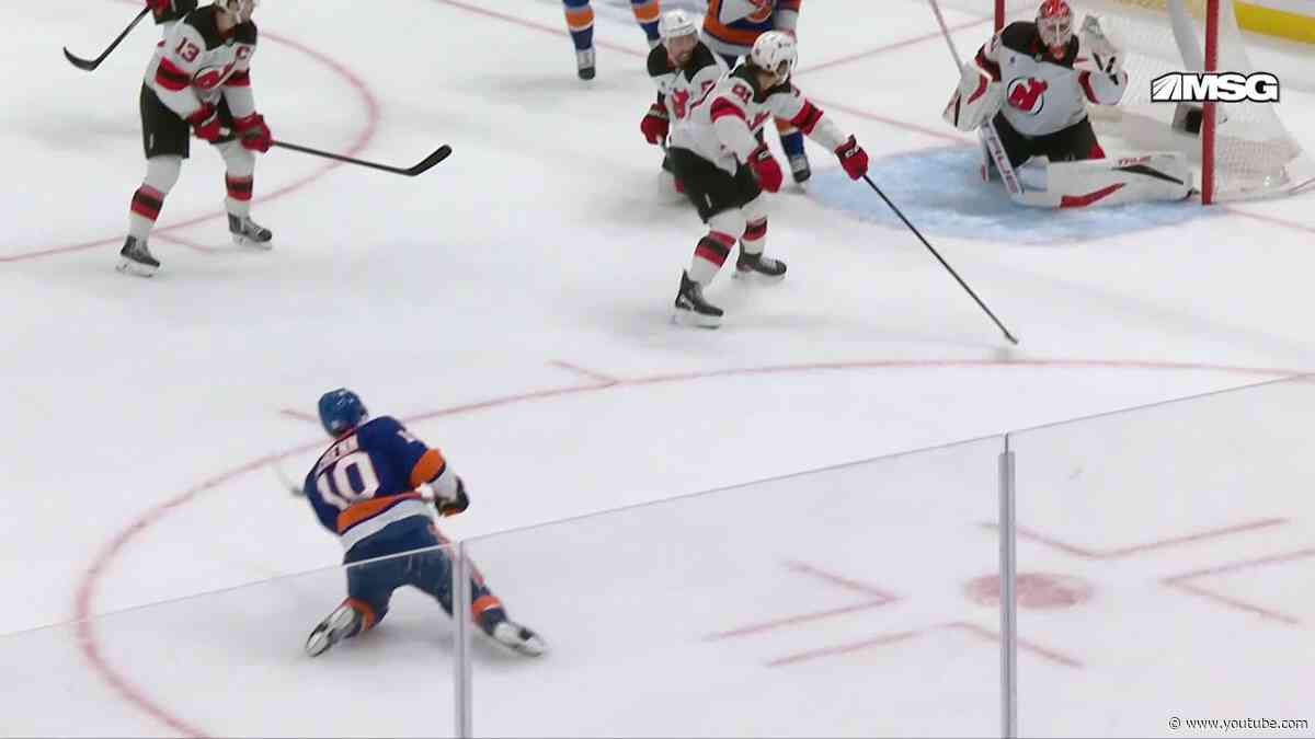 Nicolas Daws 1st Regulation Period Top Goalie Saves