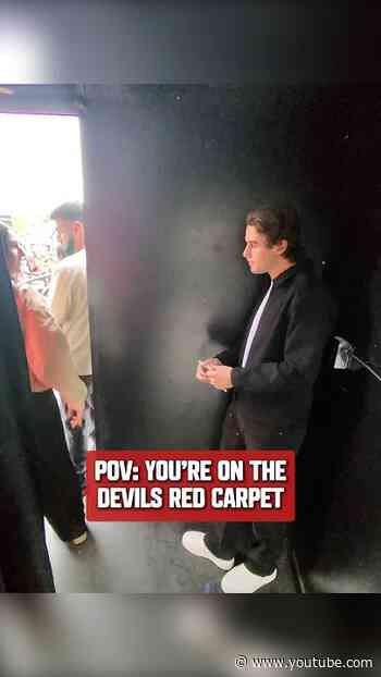Jersey's first chance to welcome Luke did not disappoint. #shorts #NHL #redcarpet #njdevils #hockey