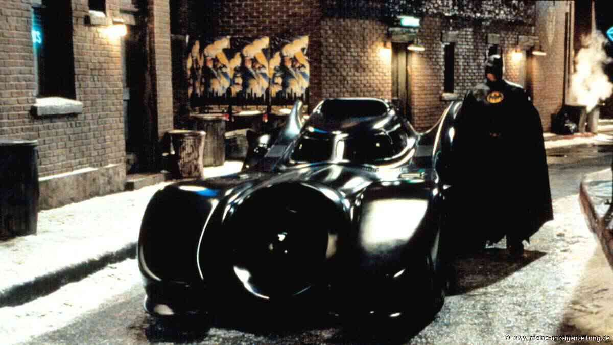 Das Original-Batmobil aus „Batman Returns“ kommt unter den Hammer: der Schätzwert liegt im Millionenbereich