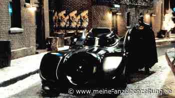 Das Original-Batmobil aus „Batman Returns“ kommt unter den Hammer: der Schätzwert liegt im Millionenbereich