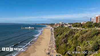 Man pronounced dead after beach emergency