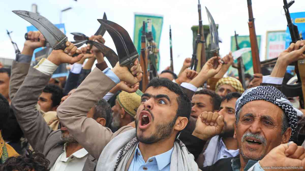 Offensive gegen Rebellen: Gegenangriff: Huthis sollen zurückgedrängt werden - kann das gelingen?