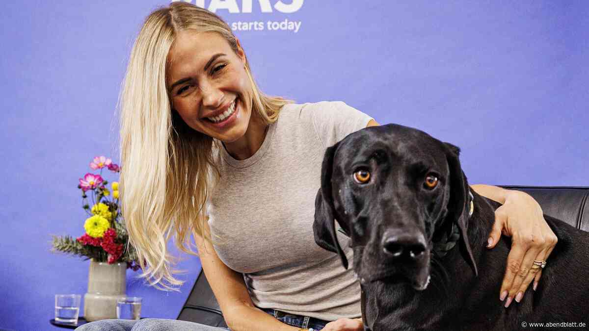 Model Alena Gerber: Warum sie Shootings nicht ohne Jagdhund Onyx macht