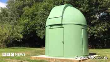 Astronomers get permission for mini-observatory