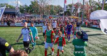 Voetbalkraker in Haaksbergen is feest voor velen (maar niet voor fietser uit Enschede)