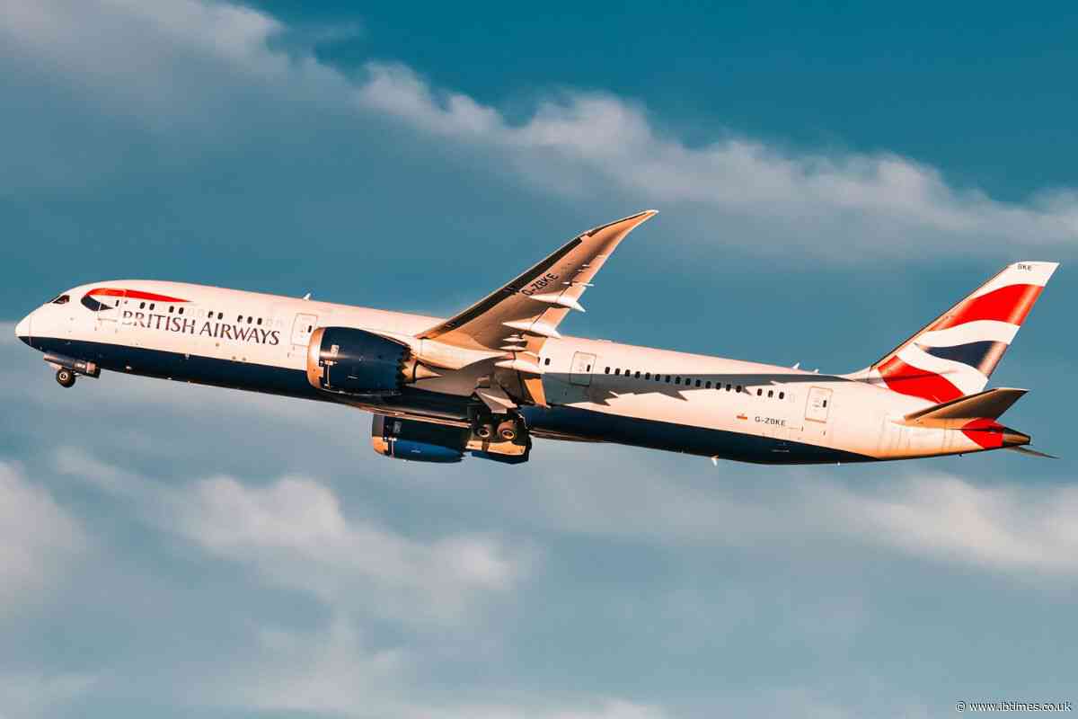 Why British Airways Flight BA295 Declared an Emergency Squawk 7700 Over Ireland and Diverted to London?