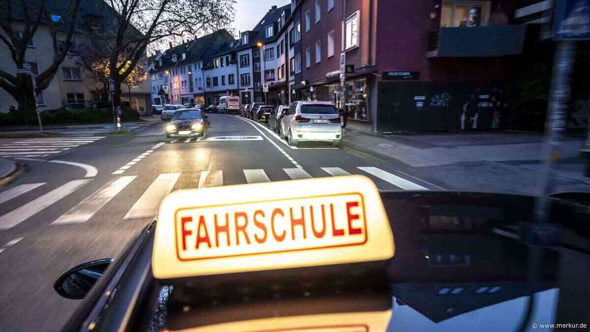 Führerschein kostet bis zu 4500 Euro: Diese Reformpläne sollen Fahrschüler entlasten