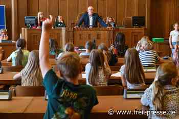 „Herr Oberbürgermeister, wie viel Geld verdienen Sie?“: Chemnitzer Kinder löchern Sven Schulze