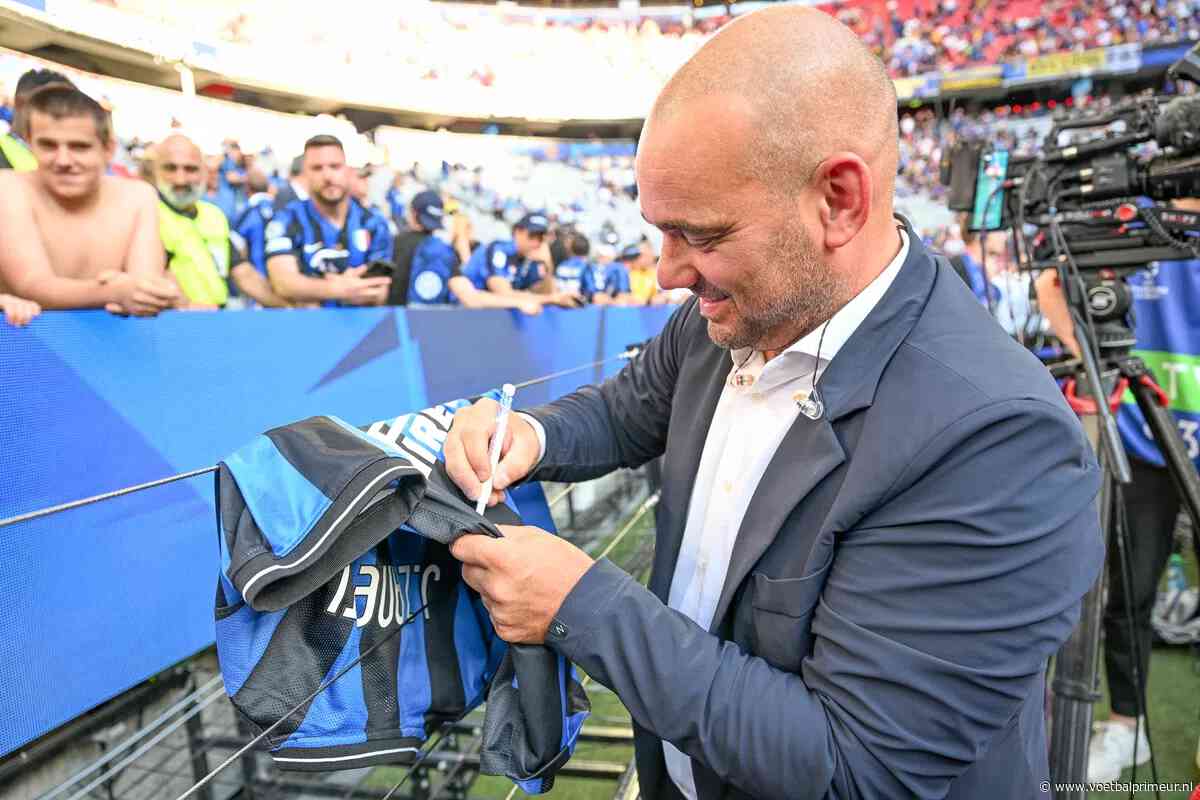 Sneijder onthult spanning in historisch 2010: 'Toen zeiden we: hé, stop hiermee'
