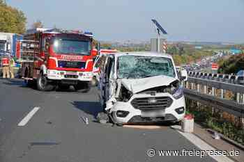 Dreieck Nossen: Schwerverletzte und kilometerlanger Stau nach Unfall auf A4