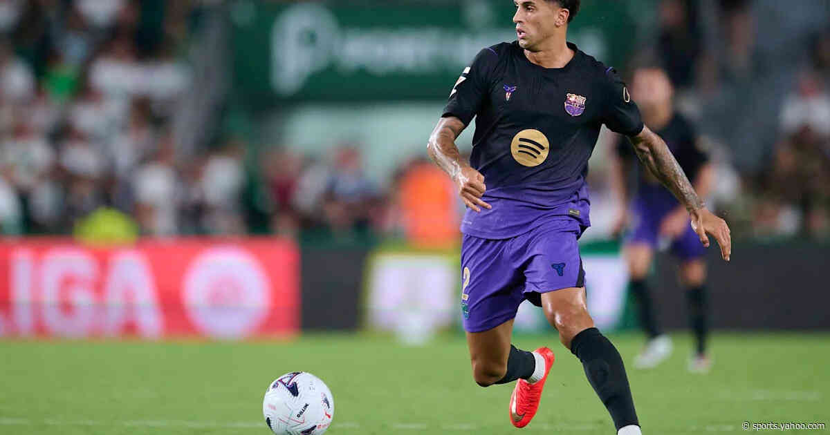 Barcelona defender brings back two gifts from national team duty