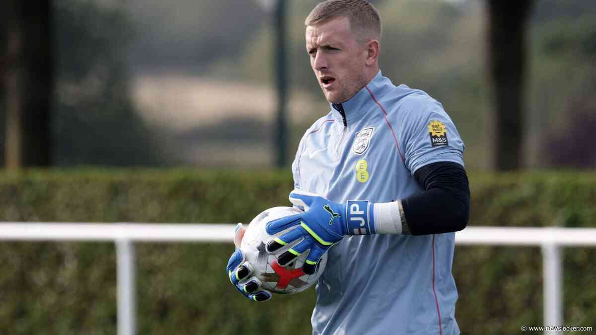 Jordan Pickford in opspraak na gevaarlijke rit: Engelse nationale keeper scheurt met peperdure Lamborghini bijna op twee auto’s in