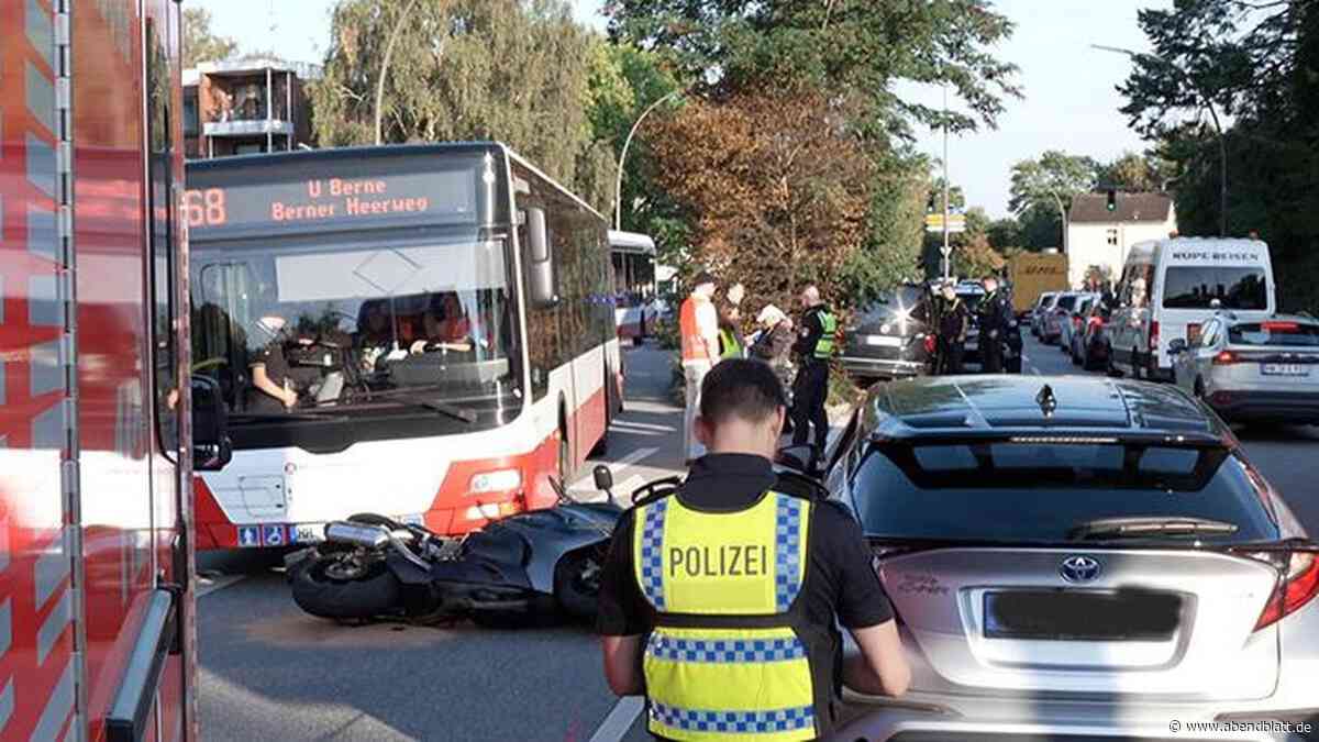 Skurriler Unfall: Senior verursacht mit Chaosfahrt jede Menge Blechschaden