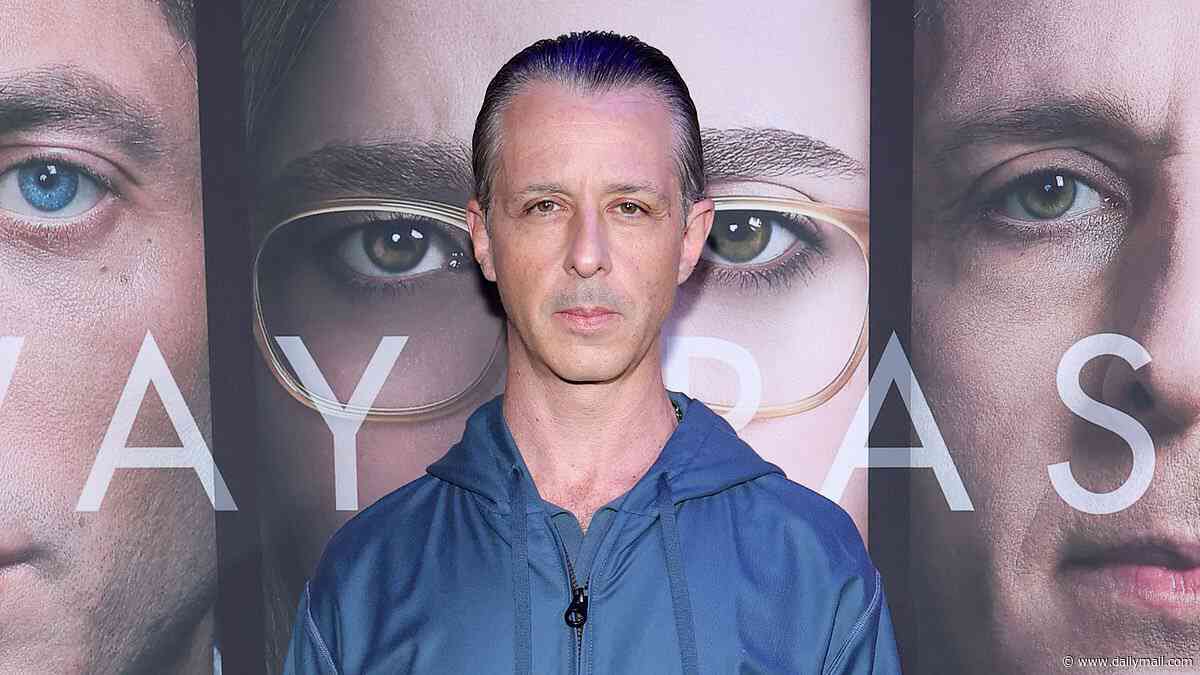 Jeremy Strong gives unapologetic response after making co-stars 'uncomfortable' with method acting