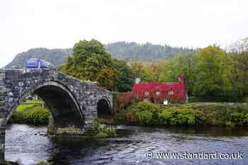 Temperatures to drop with overnight frost in change to more autumnal weather