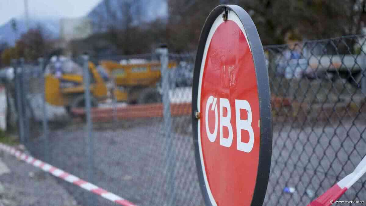 Wut-Zettel an Autos, jeden Tag Chaos: Dauerzoff um „Park & Ride“ in Tiroler Ausflugsort