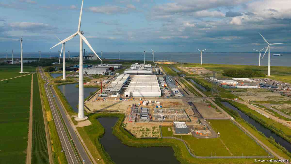 Zeeschip dat in Eemshaven ligt dreigt te zinken