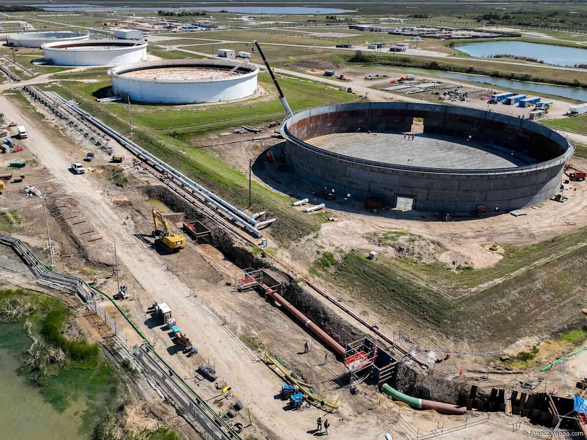 Trump plans another oil stockpile sell-off with global reserves already 'scarily thin'