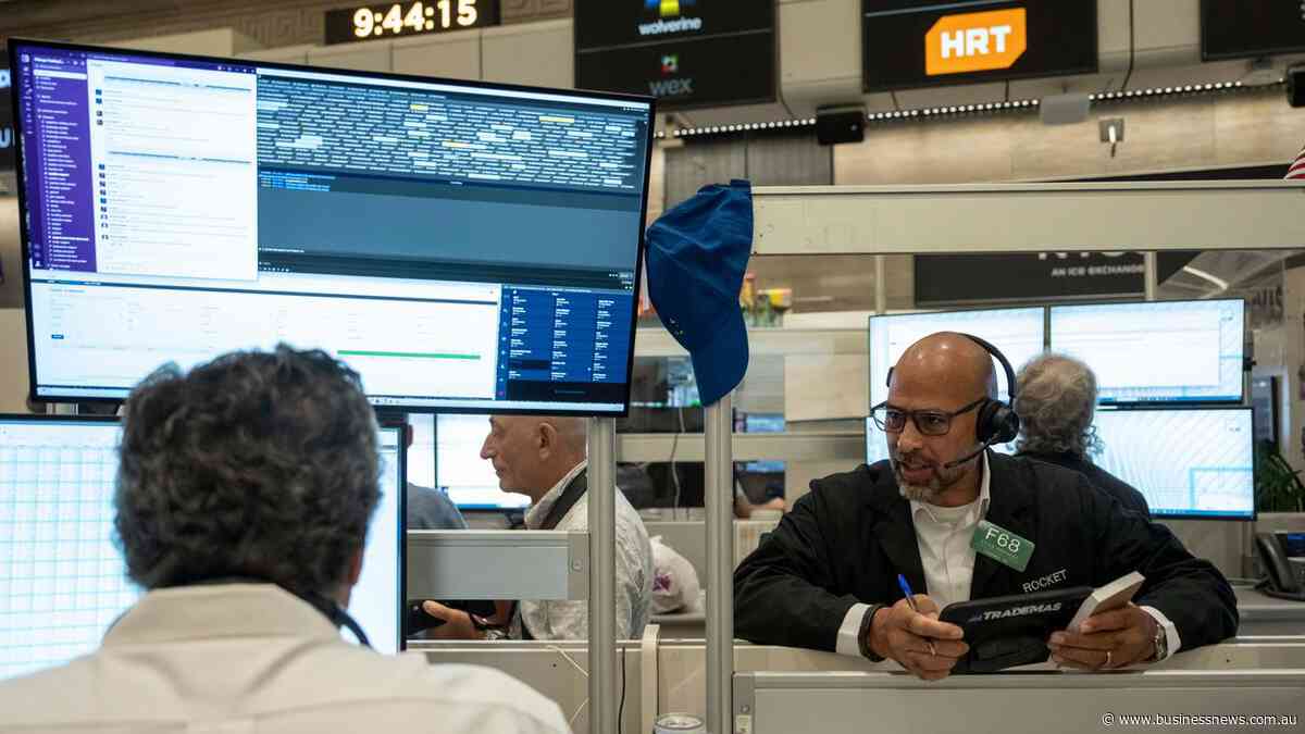 Nasdaq's record high close, investors focus on earnings