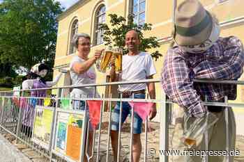 Flohmarkt, Livemusik und Silvesterparty im erzgebirgischen Helbigsdorf