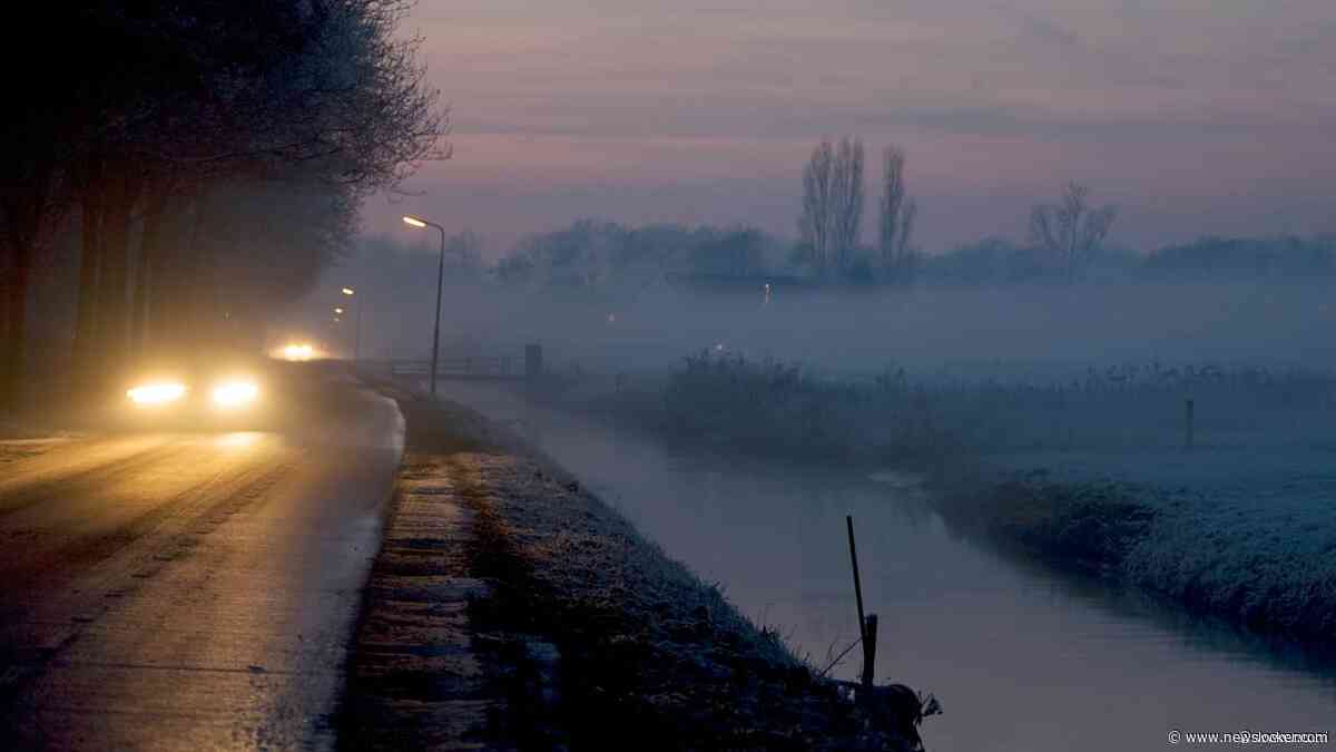 Codel geel vanwege dichte mist in zuidwesten van het land