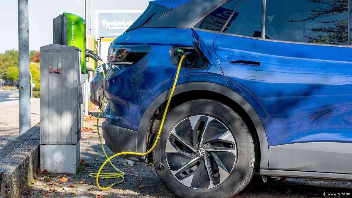Trendumkehr am Automarkt: Preisunterschied zwischen E-Autos und Verbrennern verringert sich wieder