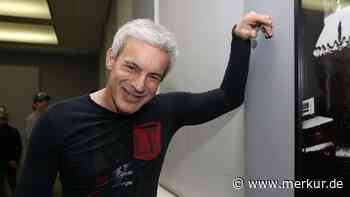 Gedeon Burkhard spricht über seine Teilnahme an „Promi Big Brother“: „Ich bin alt und brauche das Geld!“