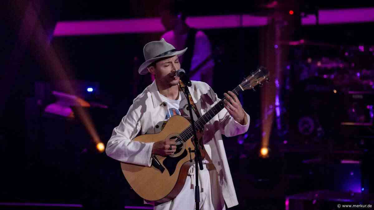 Krank auf der Bühne von „The Voice of Germany“: Musiker aus Peiting kann Coaches nicht überzeugen