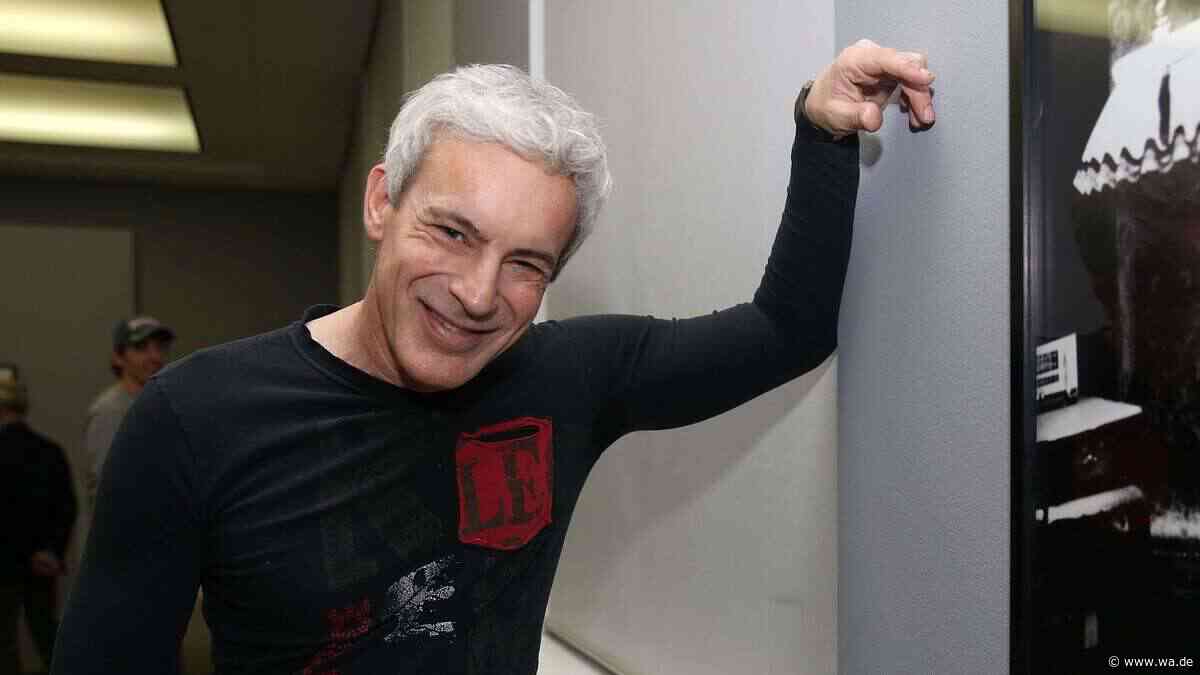 Gedeon Burkhard spricht über seine Teilnahme an „Promi Big Brother“: „Ich bin alt und brauche das Geld!“