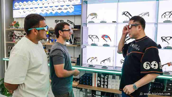 Privacy fears push vacation spot to consider ban on favorite accessory for travelers